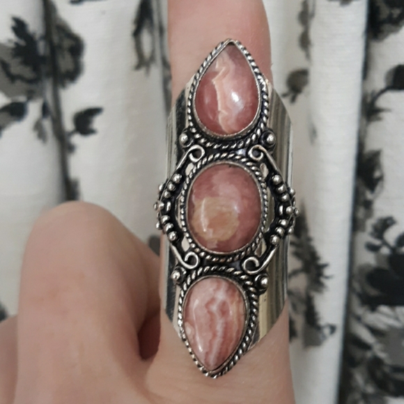 New Rhodochrosite 925 Silver Statement Ring. - Picture 2 of 16